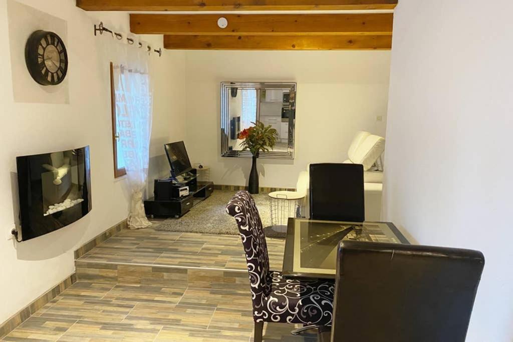 Calme Dans Maison De Village 60M2 Super Confort Digne-les-Bains Exteriör bild